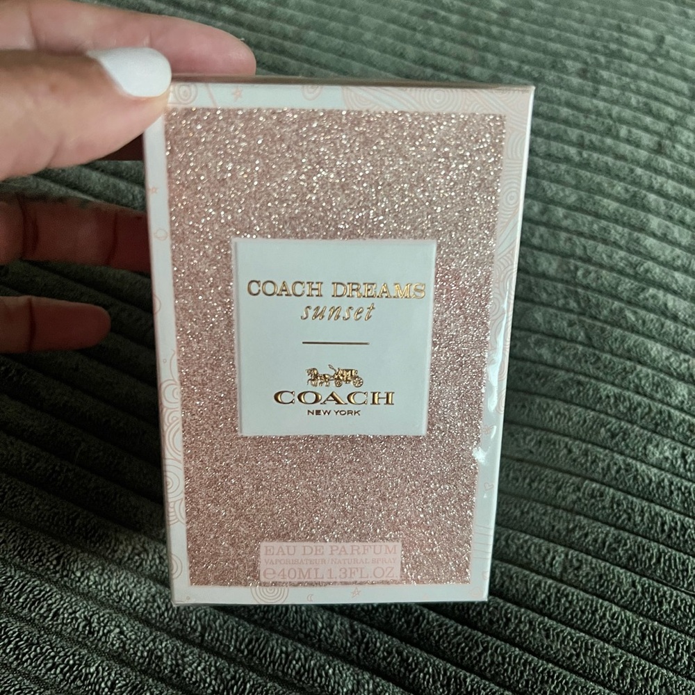 Coach Dreams Sunset